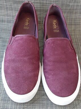 Keds Womans Shoes Dream Foam 8.5 Burgandy Slip-on See photos for Details WH63229